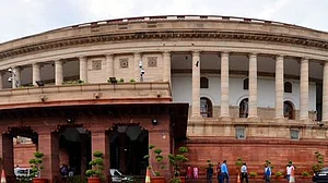 Man allegedly a disciple of self-styled godman Ram Rahim arrested with knife outside Parliament