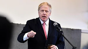 UK PM issues stark message to China over Russia-Ukraine conflict