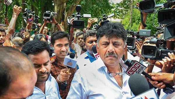  ED arrests Cong leader Shivakumar, he accuses BJP of vendetta
