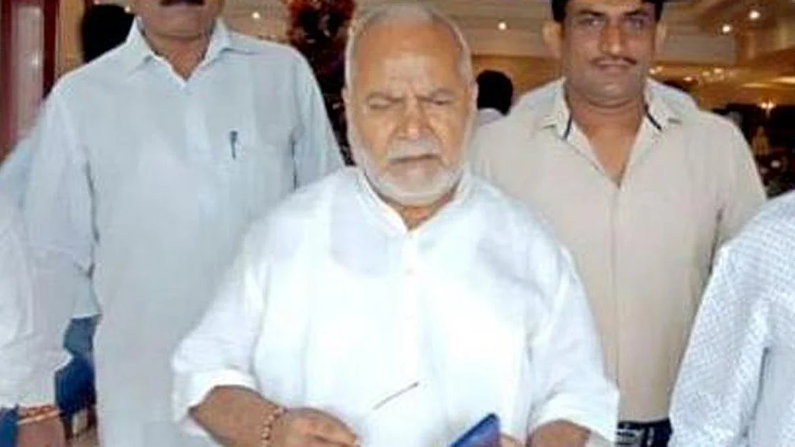 BJP leader Swami Chinmayanand has been accused of sexually harassing a woman law student in Uttar Pradesh’s Shahjahanpur (file photo, IANS)