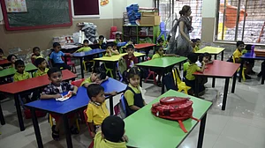 Hindi school books in UP now in Braj, Bhoj, Awadhi