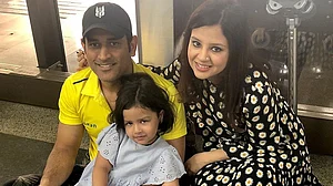 Dhoni’s wife questions daily Ranchi power cuts