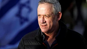 Gantz says he should be PM in Israel unity government