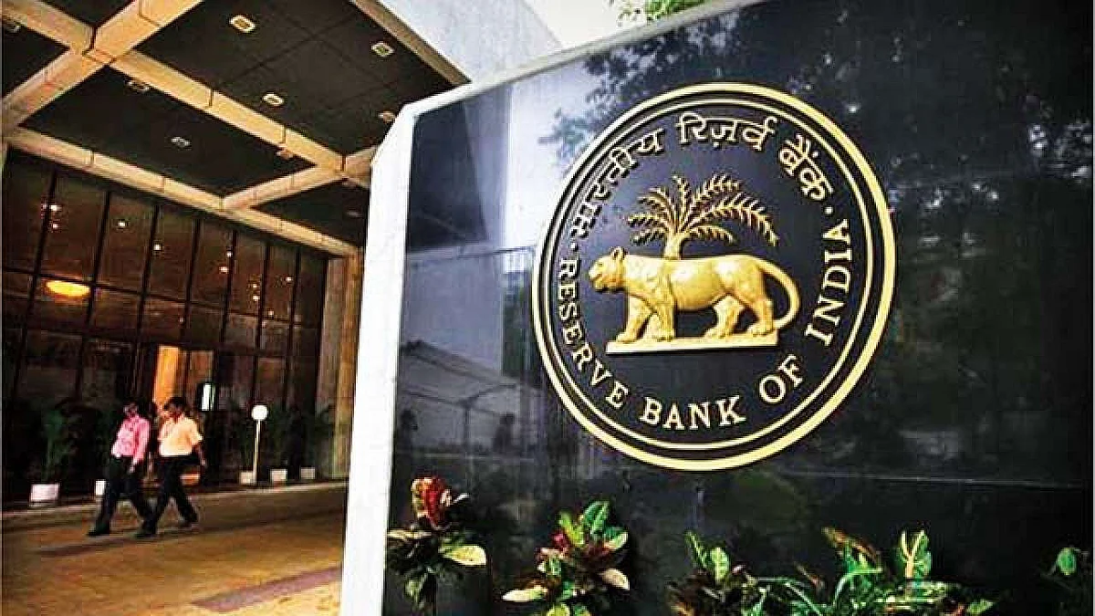 Economic slowdown: Financial flows to commercial sector down by 88%, says RBI data