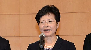 Hong Kong introduces anti-mask law