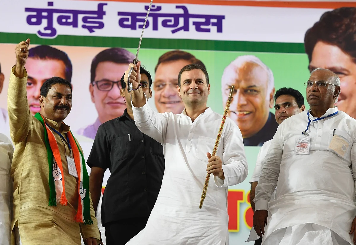 Rahul Gandhi attacks BJP for killing jobs, dividing people