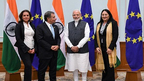 Madi Sharma (right) with PM Narendra Modi.