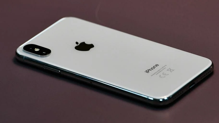 iPhone X