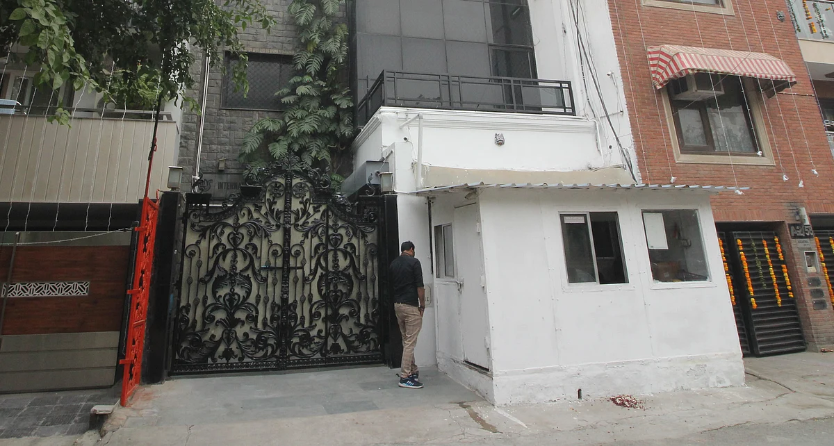 The building A 2/59 in Safdarjung Enclave, New Delhi, where IINS office is located according to its website. But NH found no office here. (NH photo by Vipin)