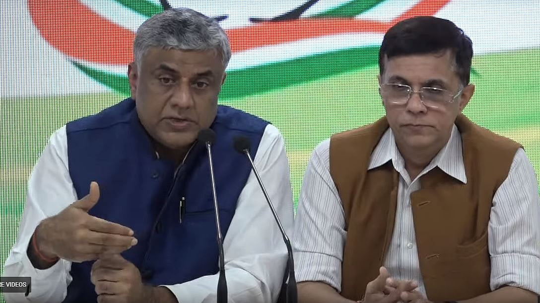 Congress MP prof Rajeev Gowda and senior leader Pawan Khera briefing the media on the Electoral Bond fraud.&nbsp;