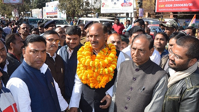 Jharkhand Assembly Election: Congress candidate KN Tripathi attacked in Palamu