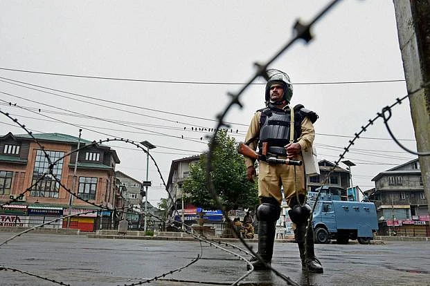 Fact-finding report on Kashmir: Complete loss of press freedom