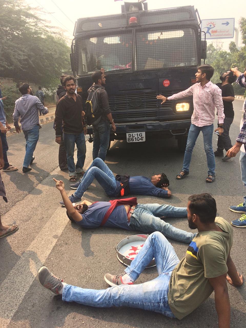 Students stage protest outside JNU over fee hike, dress code