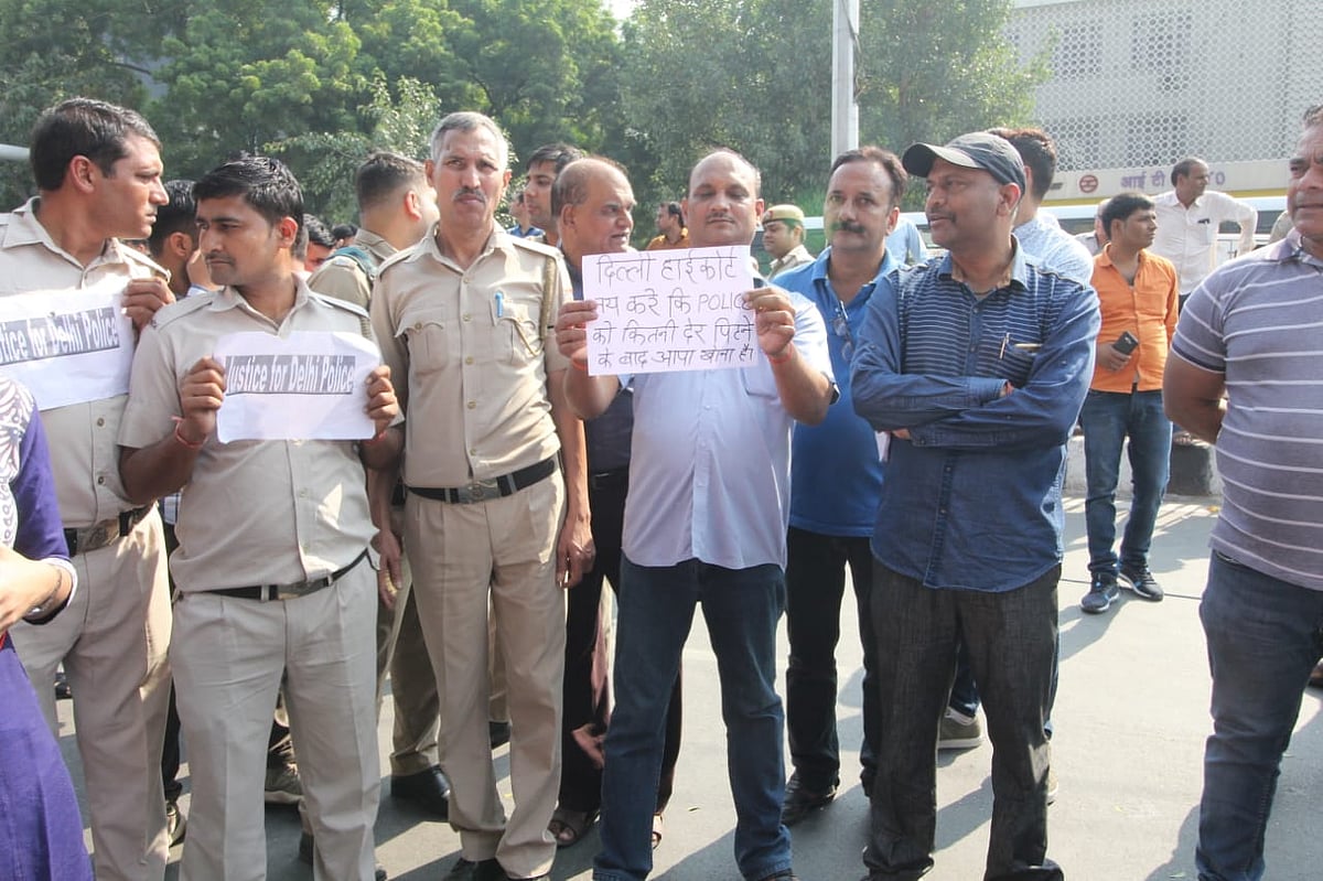 Tis Hazari violence: Best treatment and compensation to be ensured for injured advocates, cops, says Delhi LG