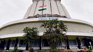 President rule imposed in Maharashtra
