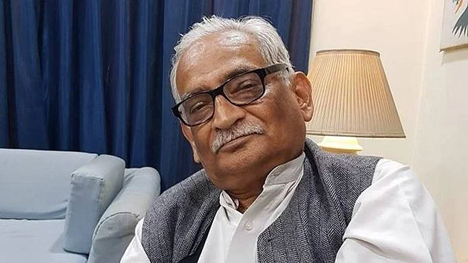 Senior advocate Rajeev Dhavan (Photo courtesy: Twitter)