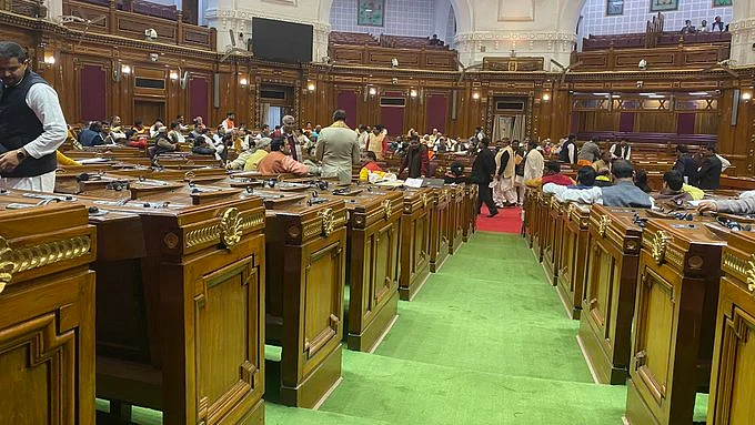 Revolt in Yogi govt, over 100 BJP MLAs sit on dharna against their own government