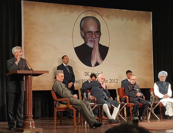 December 4: Delhi and beyond, in pictures