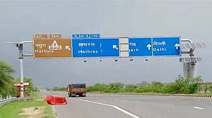 CBI takes over probe into Yamuna Expressway scam, books former Yamuna Expressway CEO, 20 others