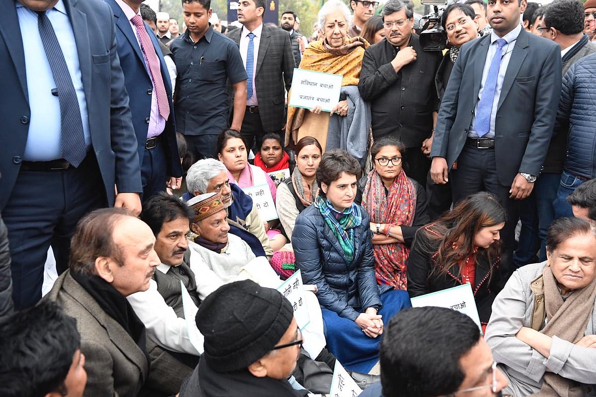 Citizenship Act Protests LIVE: Priyanka Gandhi stages protest against police violence in Jamia at India Gate