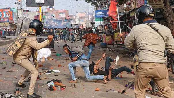 Anti-CAA protest in Lucknow (PTI Photo)