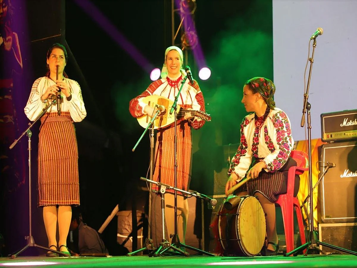 Extensive multi ethnic cultural exposition and no plastic usage emphasises Hungarian folk band Borsa  