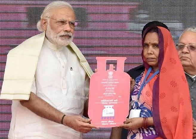 LPG refill declines in PM Modi’s flagship Ujjwala Yojana, cylinders diverted for commercial use: CAG