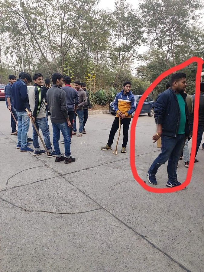 Leftist or Rightist: Will Delhi Police arrest the hooligans who unleashed mayhem in JNU? 