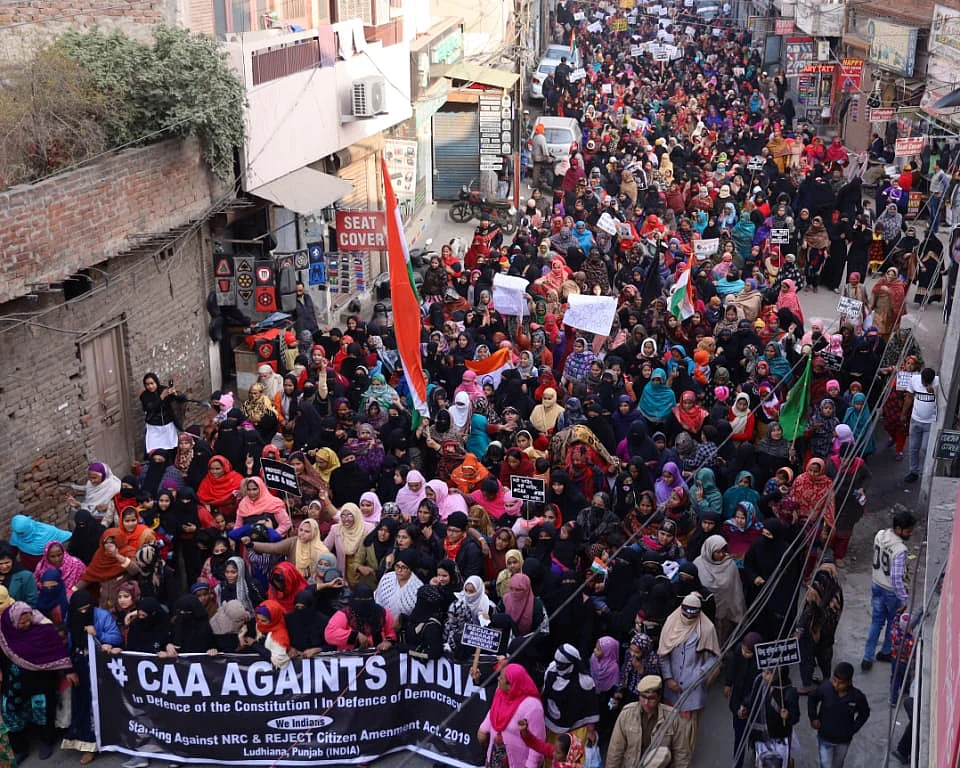 Punjab: Thousands of women take to streets against CAA, NRC in Ludhiana; write an affidavit in blood