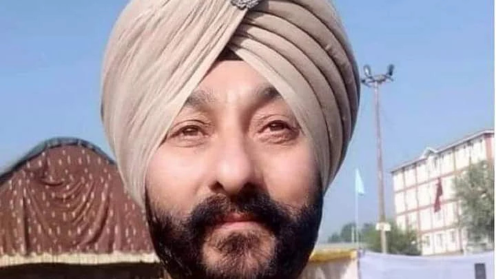 DSP Davinder Singh (Photo courtesy: Twitter)