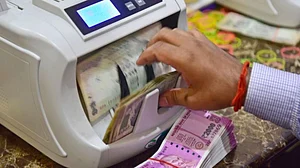 As RBI includes NPR in KYC papers, panic withdrawal starts from Central Bank of India’s branch in Tamil Nadu