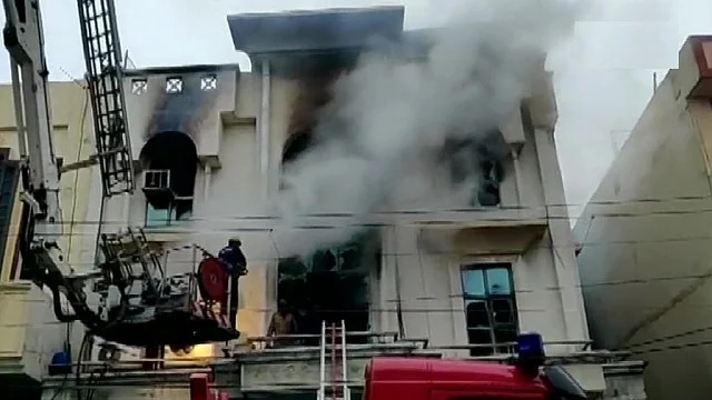 Fire in printing press in Delhi; 1 dead