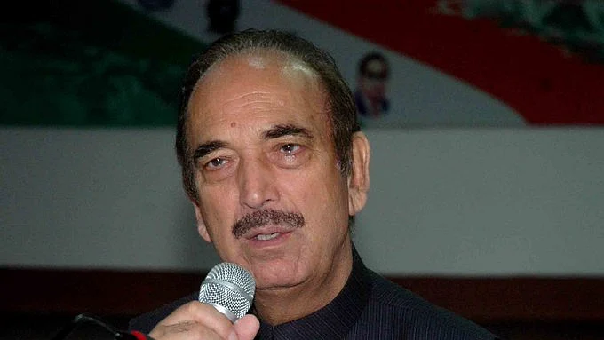 Congress leader Ghulam Nabi Azad (IANS Photo)