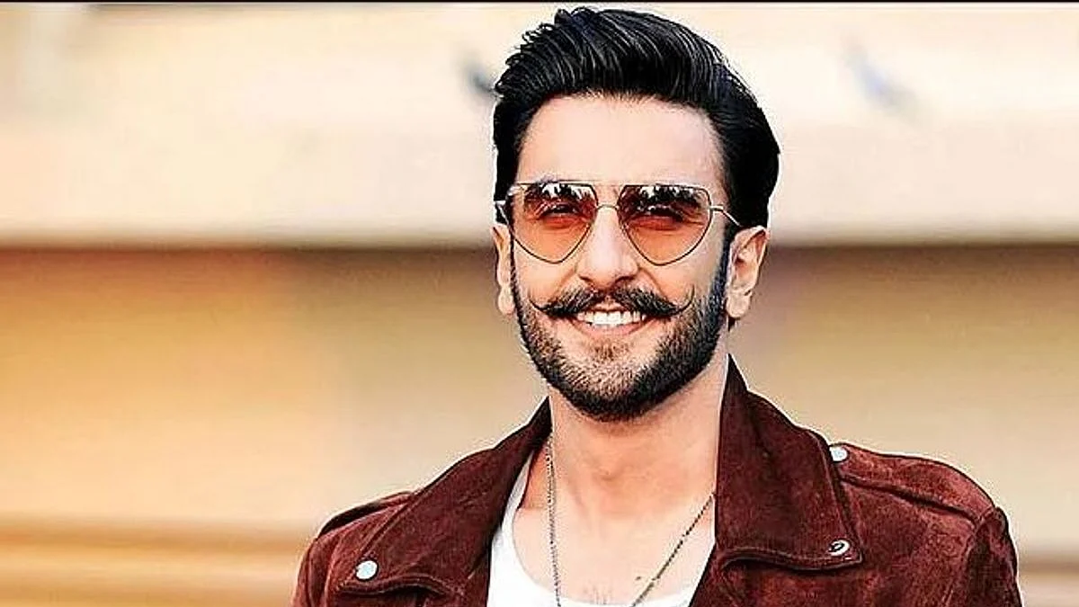 Ranveer Singh heads to Gujarat for YRF’s ‘Jayeshbhai Jordaar!’