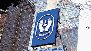 Govt plan to sell stake in LIC keeps its 33 crore policyholders on tenterhooks