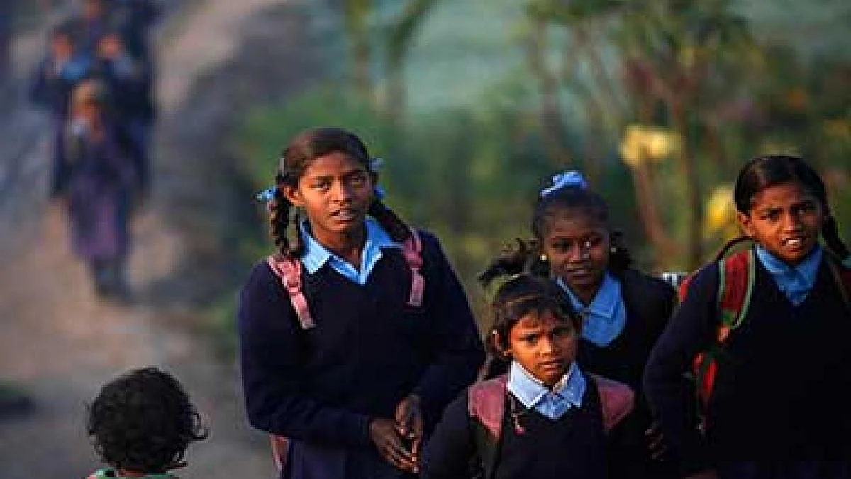 40% of girls aged 15-18 years, not attending school: Report