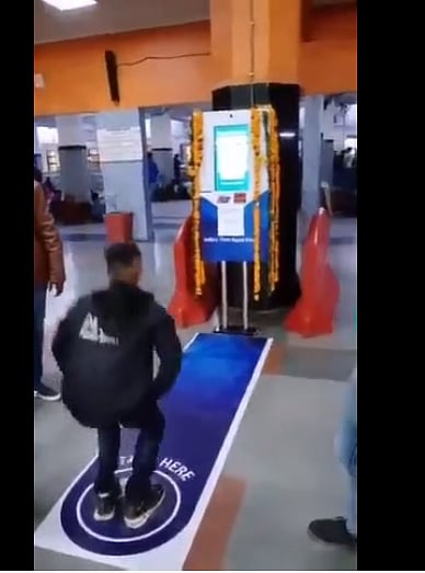 WATCH:  Do 30 squats, walk away with free platform ticket