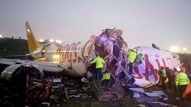 Three dead, 179 hurt, in Turkey plane accident