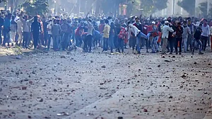 Jafrabad residents appeal for peace from mosque in Delhi