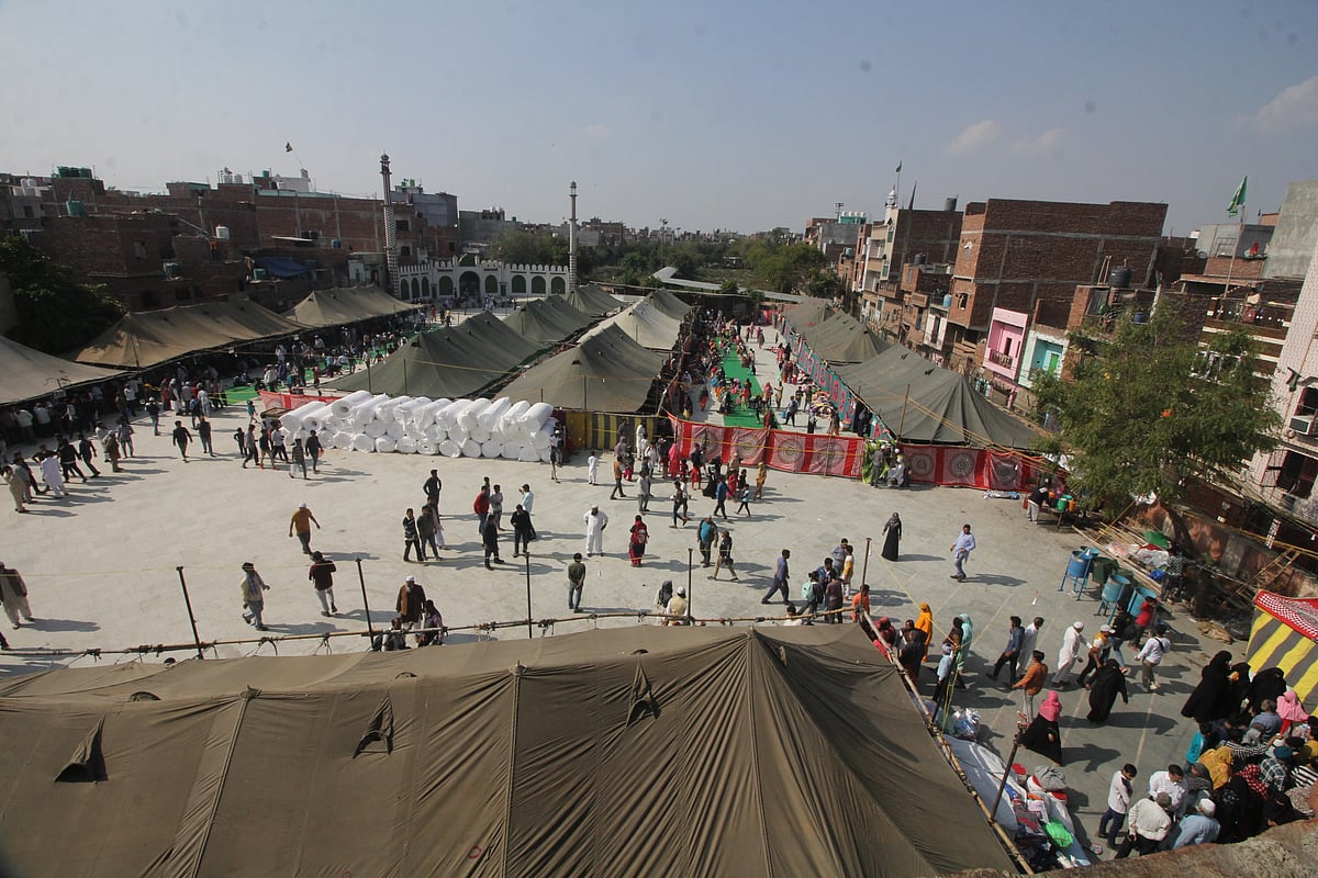 Mythful ‘relief’ camps for Delhi victims