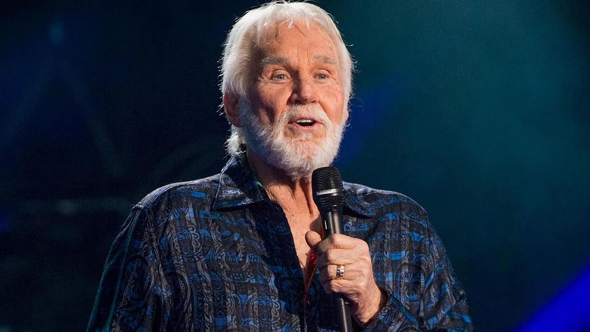 American Singer Kenny Rogers passes away, aged 81