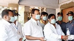 UP medics complain of lack of masks, gloves