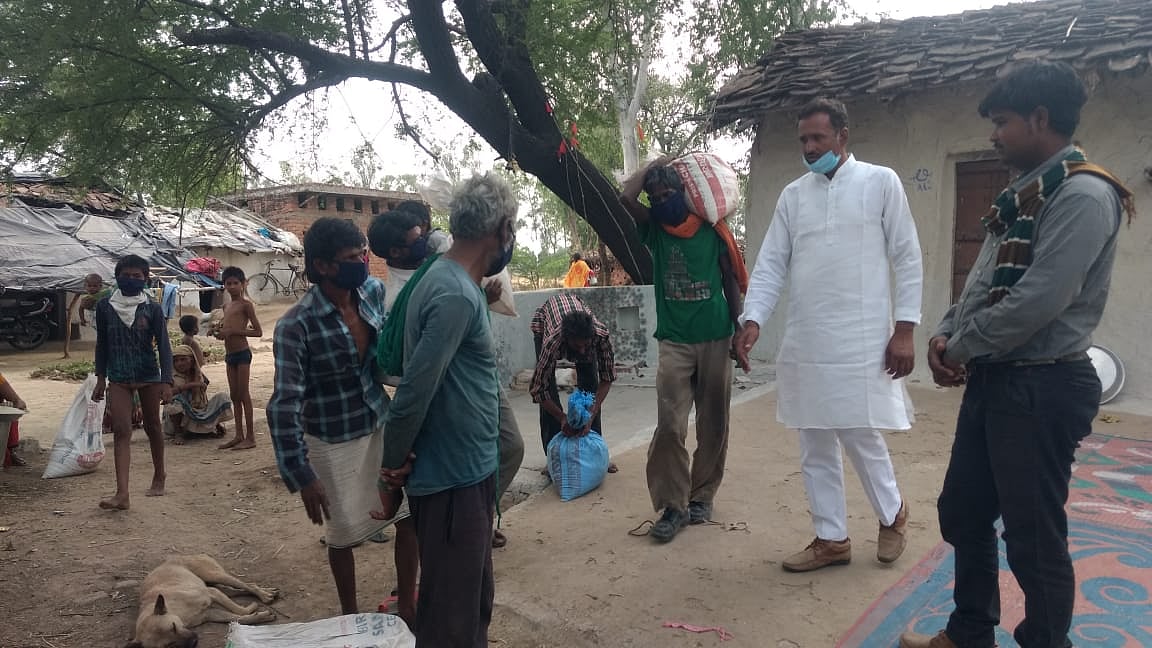 Villagers in Rajaram Ka Purvawho have run out of foodgrains