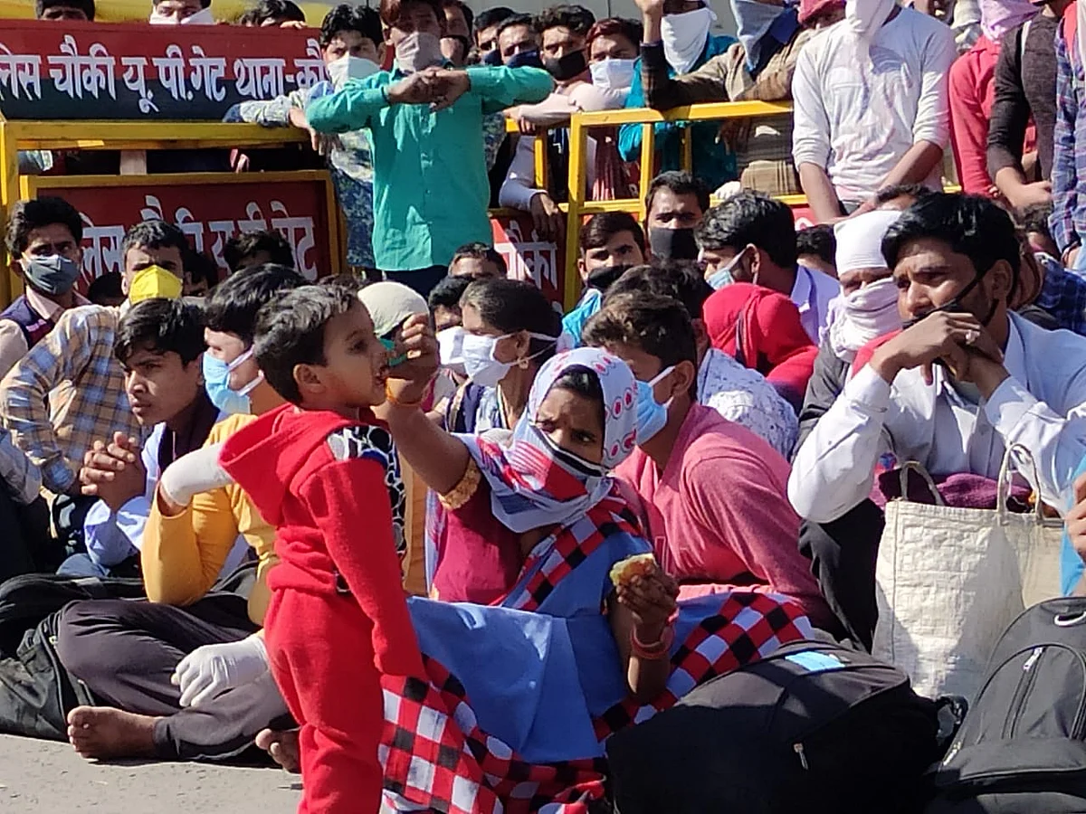 Central trade unions write  to labour minister, demand grievance redressal for workers at the earliest