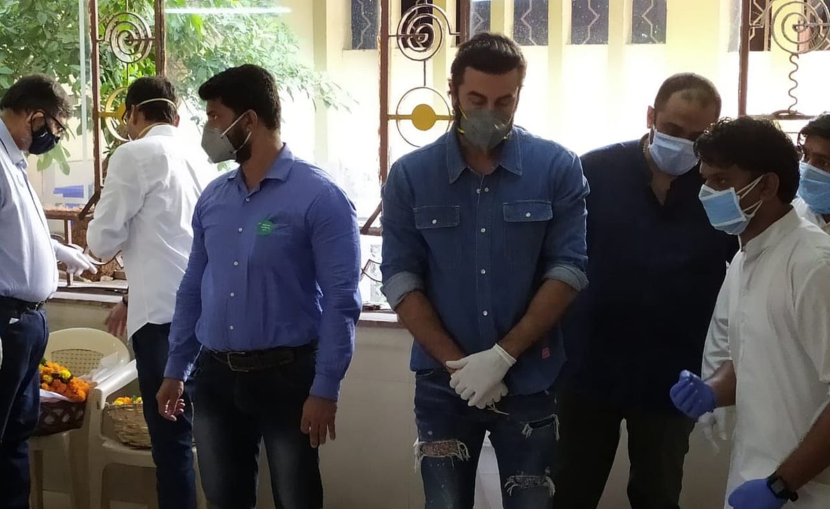 LIVE News Updates: Reliance Jio reports 177% jump in Q4 net profit at Rs 2,331 cr