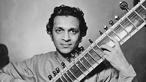 ‘Sare Jahan Se Achcha’ was composed by Ravi Shankar!