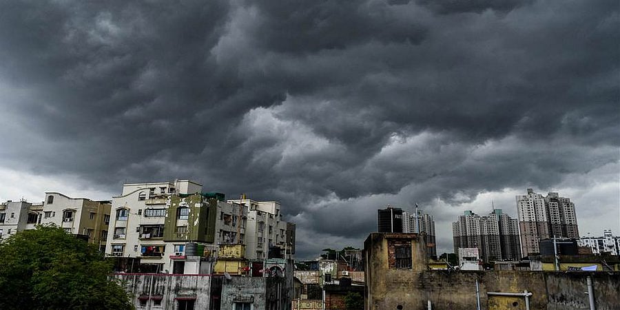 Kolkata before Cyclone arrived (Photo Courtesy: Twitter)