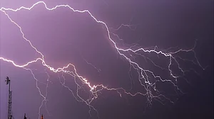 13 killed as thunderstorm, lightning strikes UP
