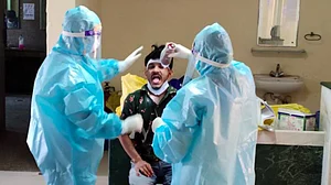 Delhi medical workers to protest removal of quarantine facilities after COVID-19 duty