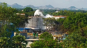Vizag gas leak: SC asks AP HC to expedite firm’s plea for access to plant, restrains disbursal of Rs 50 cr